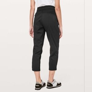 Lululemon Dance Studio Crop 25"